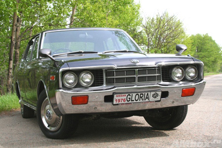Nissan Gloria PA330 2000SGL